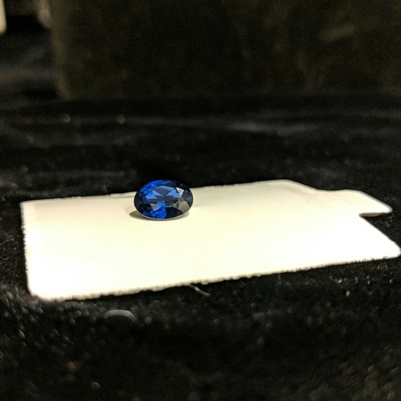 Blue kyanite gemstone - Picture 2 of 4